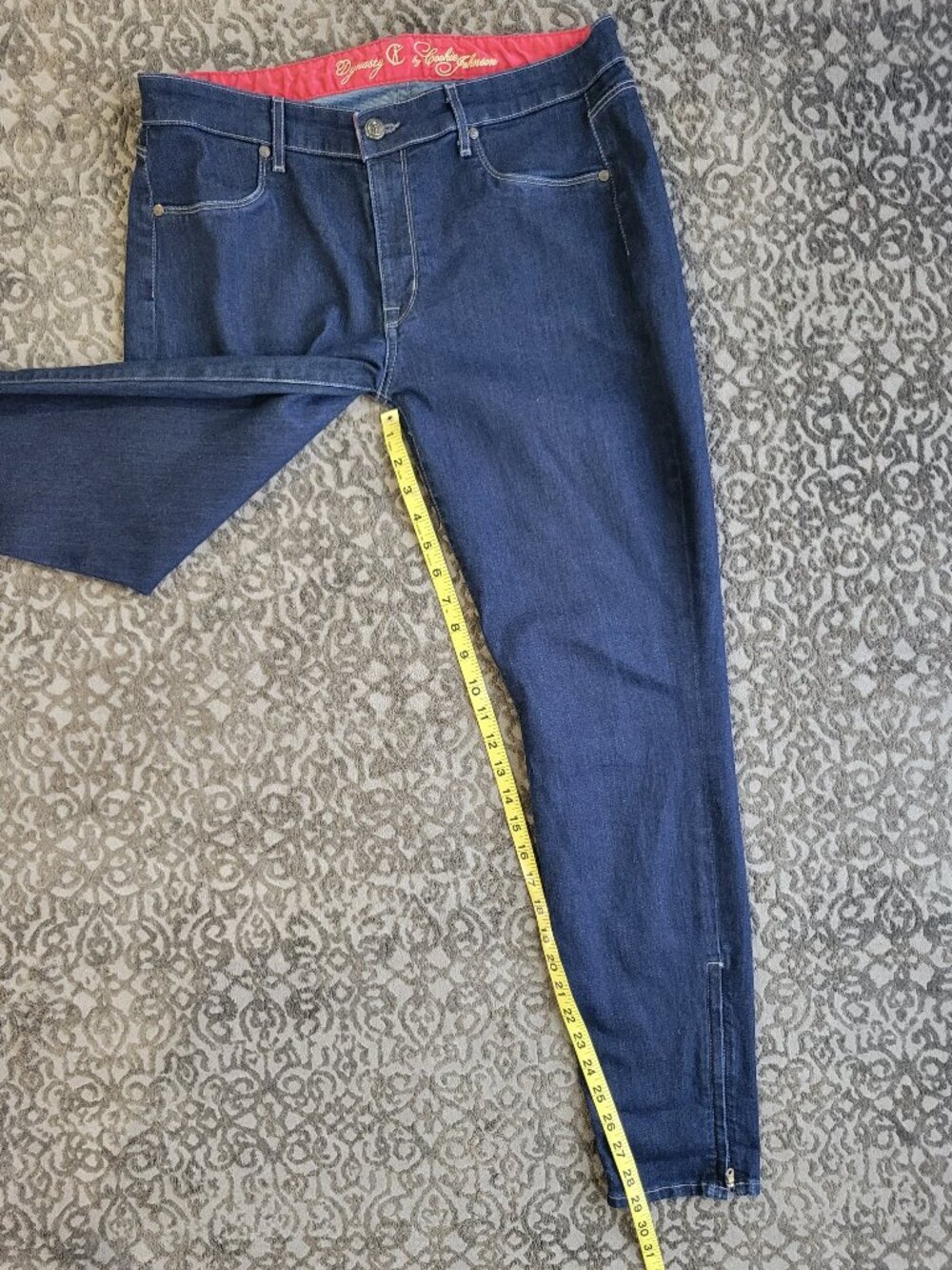 CJ by Cookie Johnson Dynasty Jeans Size 32 - Picture 6 of 11